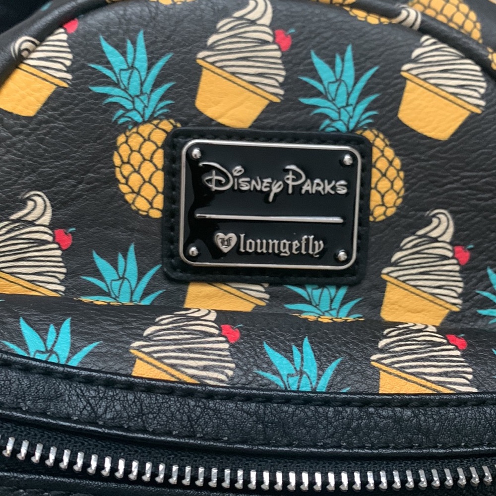 Rare Disney Park Lounge Fly Dole Whip Backpack - Picture 2 of 8